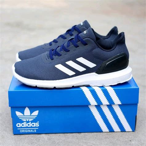 ciri sepatu adidas ori